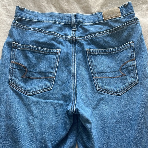 AE Mom Jeans - Picture 4 of 4